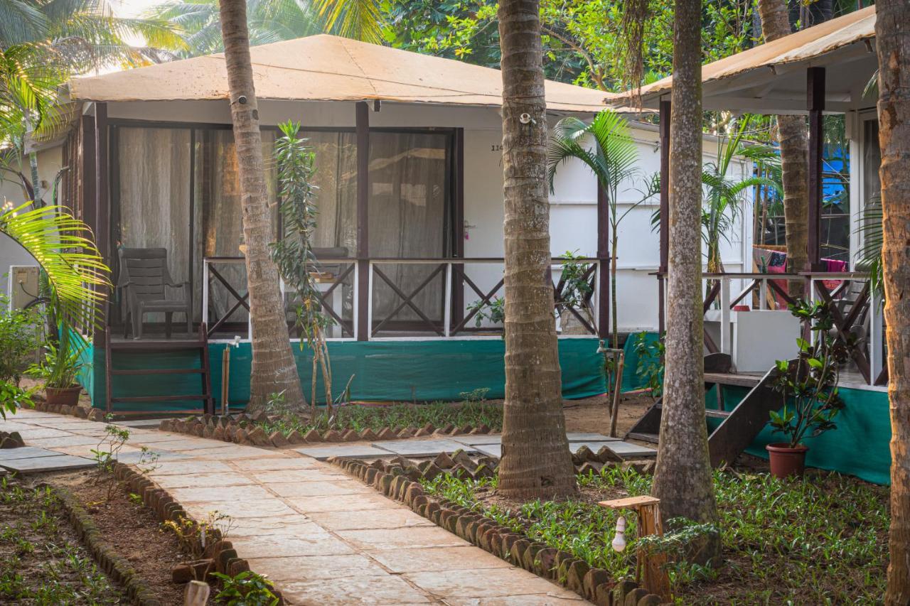Hotel Cuba Patnem Patnem Beach Exterior foto