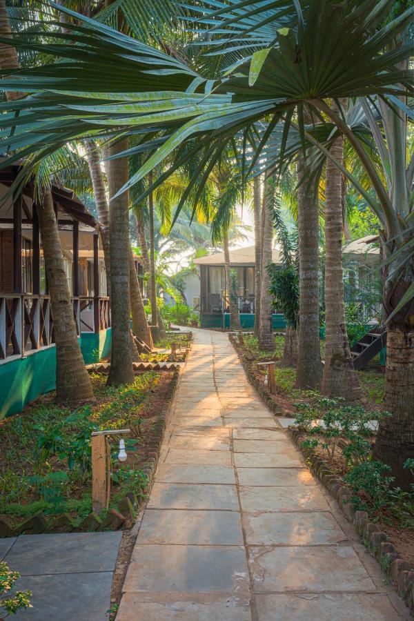 Hotel Cuba Patnem Patnem Beach Exterior foto